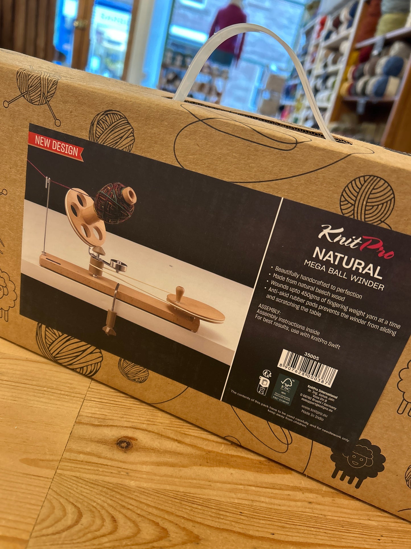 KnitPro Natural Mega Ball Winder