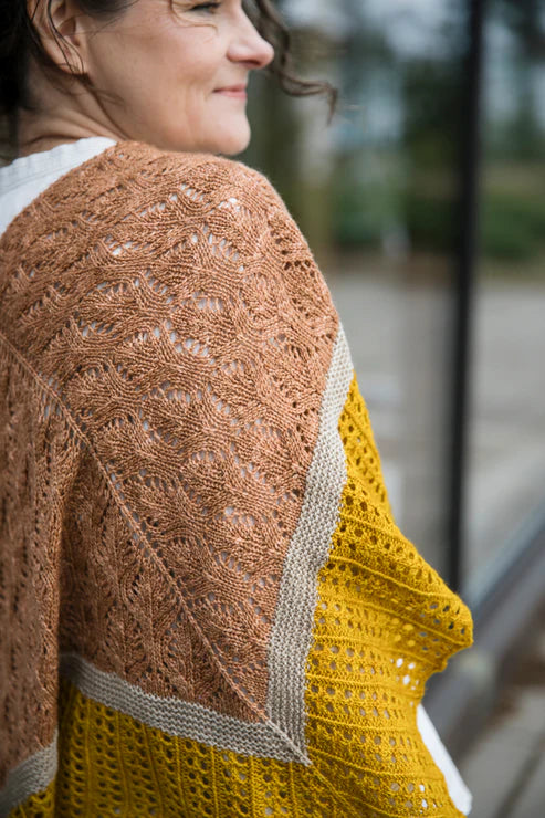 Entwined: Cables, lace and knitted textures