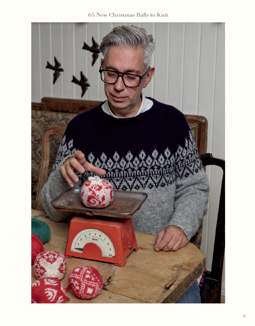 65 New Christmas Balls to Knit