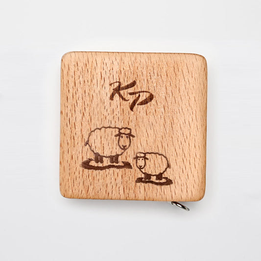 Retractable tape measures