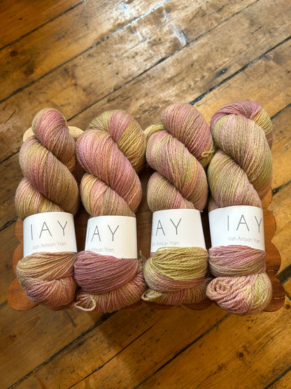 IAY Corriedale 4-ply