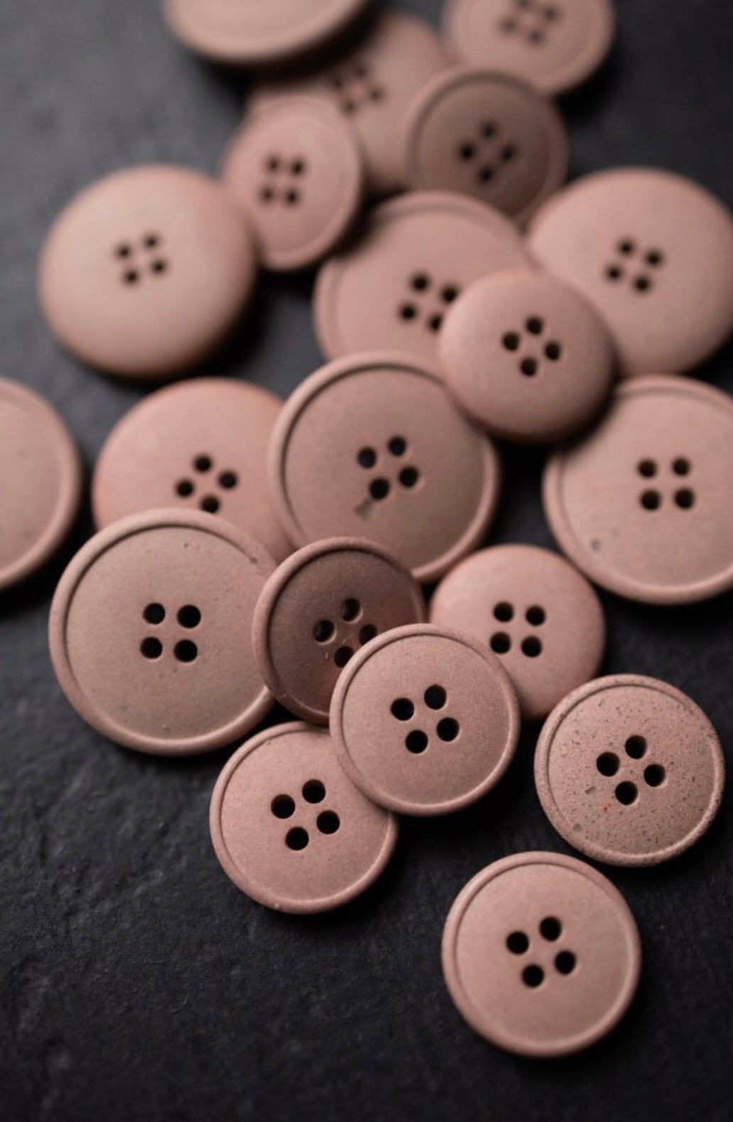 20 mm Hemp Buttons