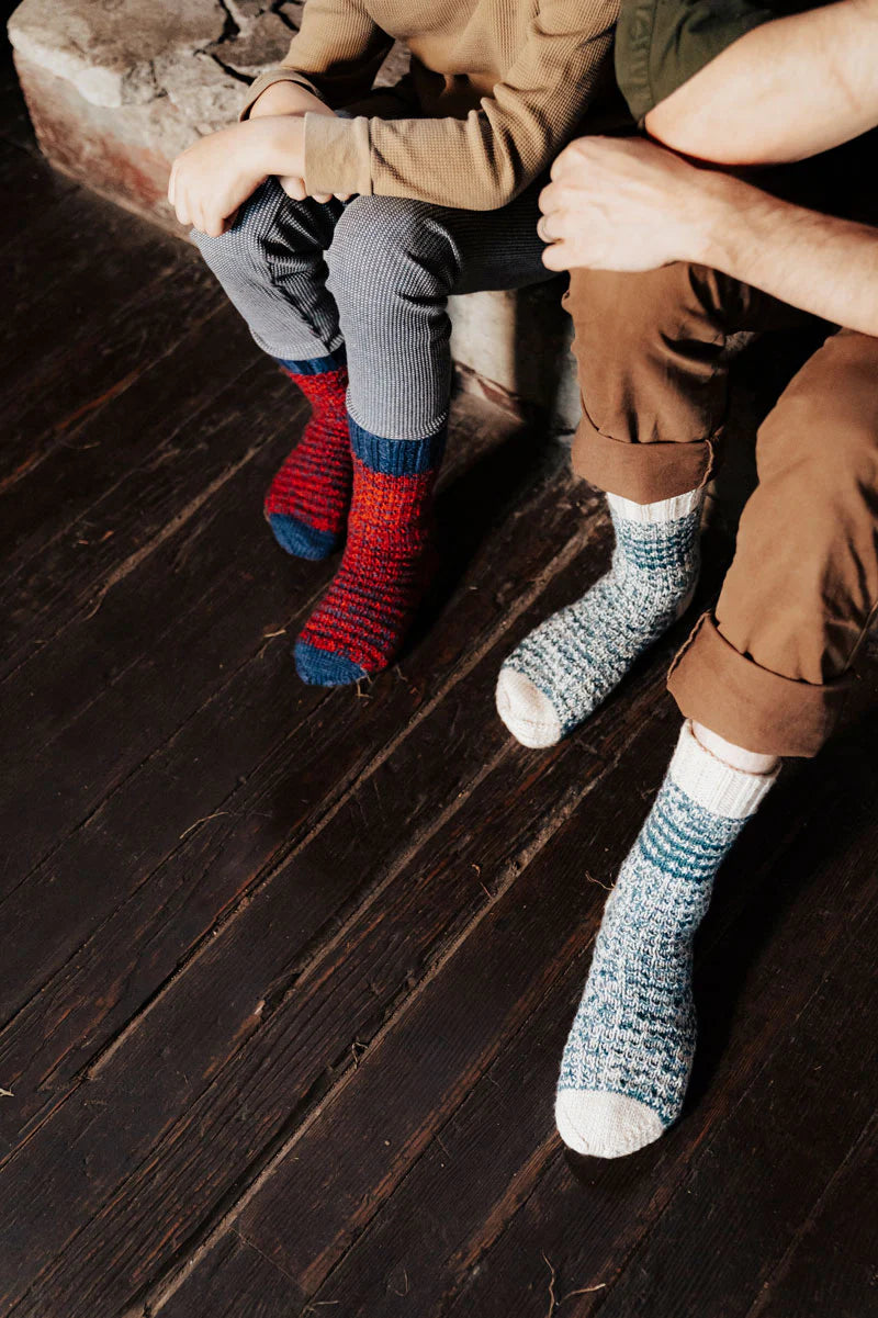 Trails & valleys: Knitwear for family adventures