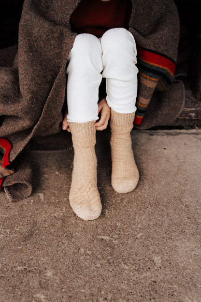Trails & valleys: Knitwear for family adventures