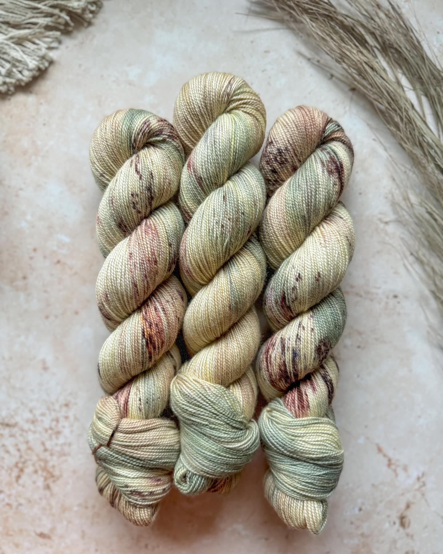 Hand-dyed BFL Fingering