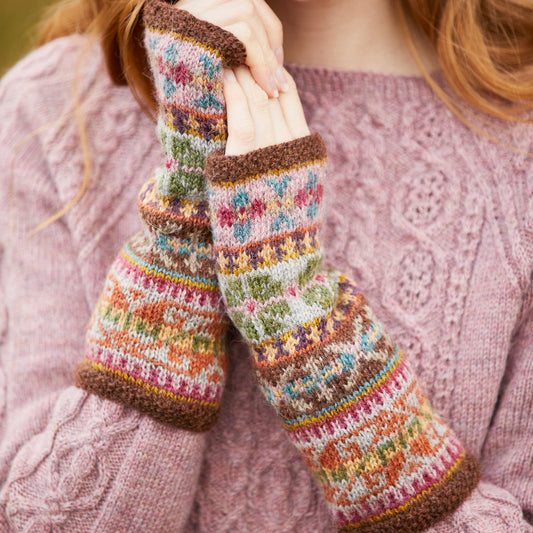 Wensley fingerless mittens knitting kit